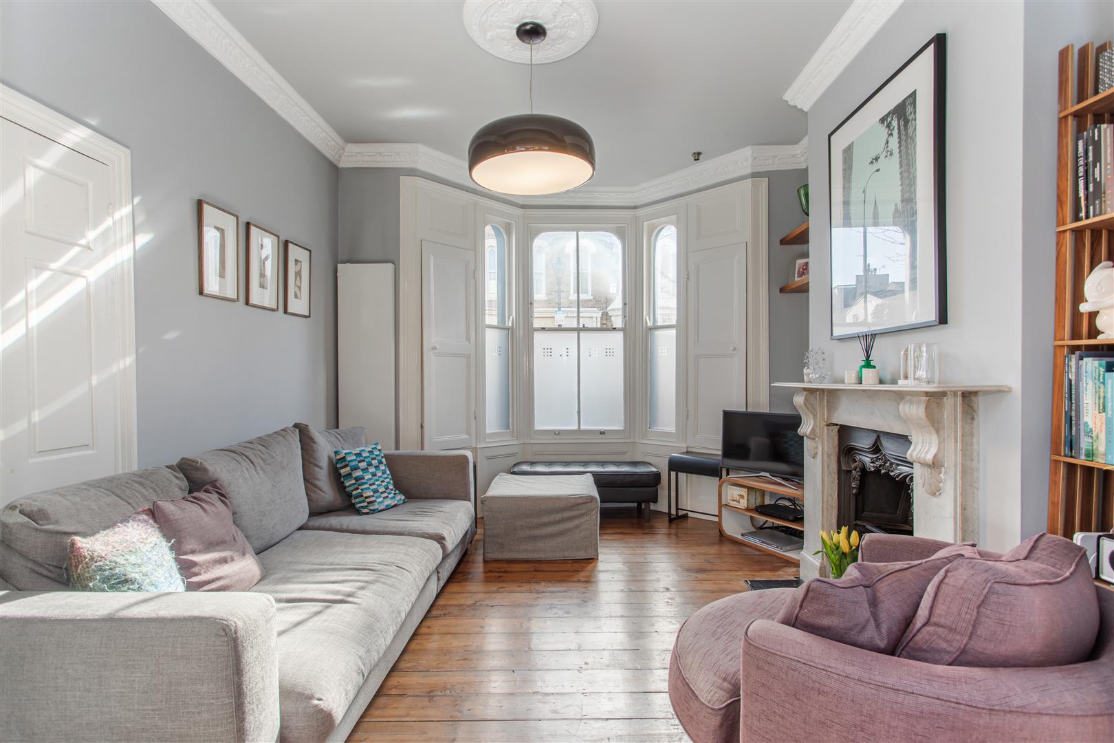 3 bed property in Lichfield Road, Bow